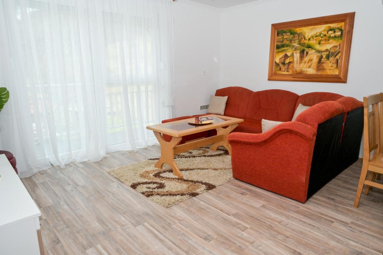יאיצי Apartments Dora מראה חיצוני תמונה